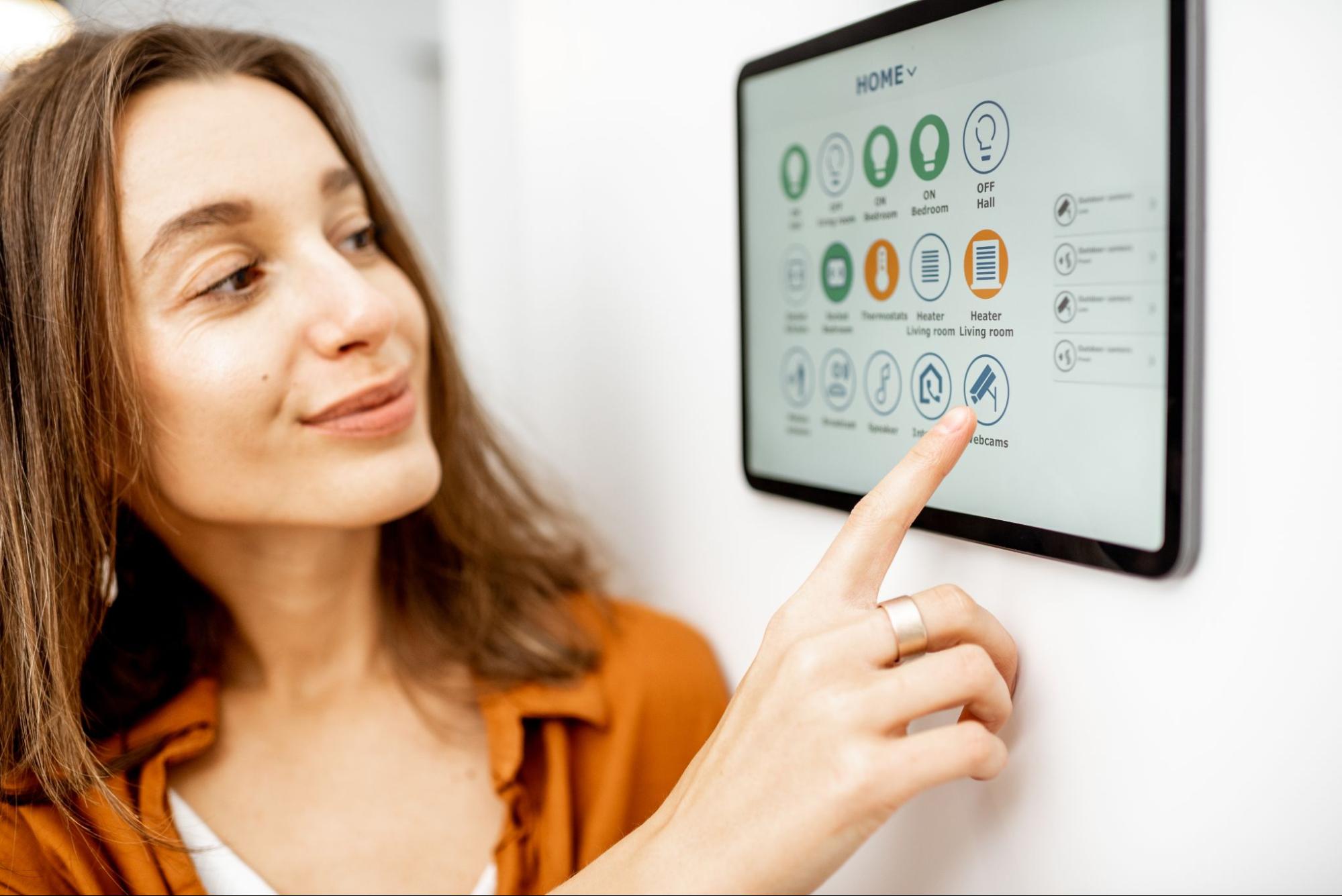 Navigating Smart Home Tech in 2025: Platforms, Protocols, and Must-Have Devices