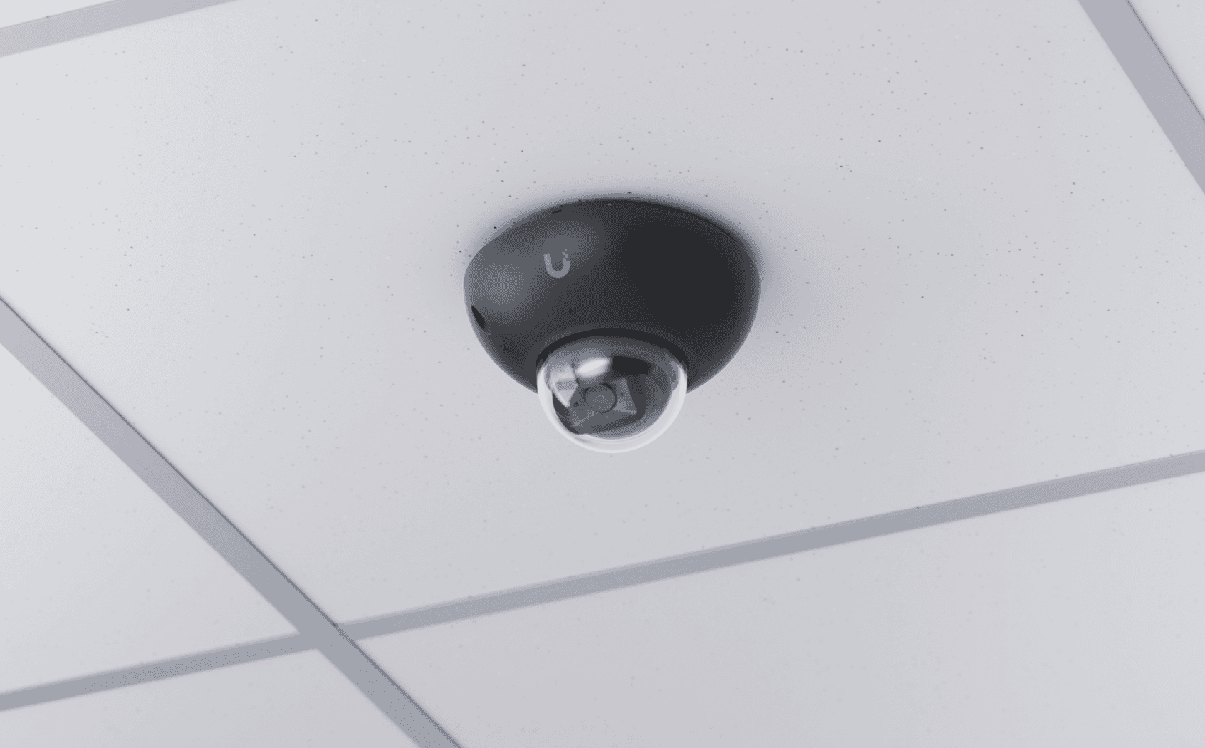 G6 Dome - All-weather, vandal-proof 4K PoE camera